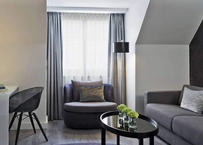 Renaissance Schoenbrunn 4* Vienna