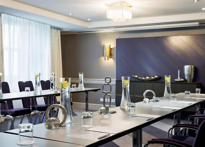 Hotel Renaissance Schoenbrunn Vienna